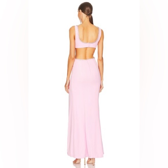 Matteson Gown in Bubblegum Pink
MAJORELLE revolve embellished sequined backless - Picture 3 of 9